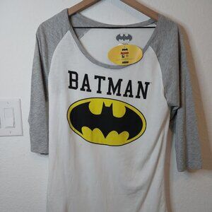 DC Comic: Batman Baseball Tee